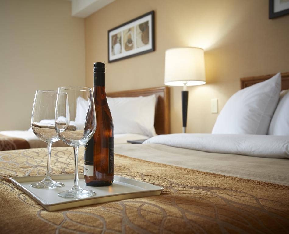 Comfort Inn Ривьер-дю-Лу Экстерьер фото